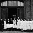 Personel szpitala psychiatrycznego w Hadamar w Hesji, gdzie w czasie wojny realizowano program unice