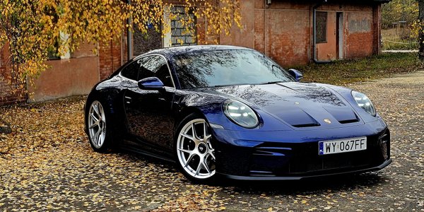 Porsche 911 GT3 Touring: Gdy elegancja spotyka furię