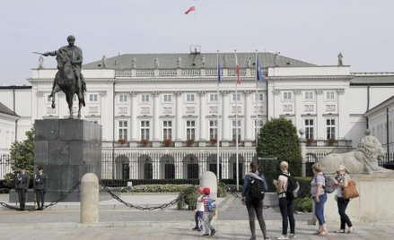 Umowy z Kancelarią Prezydenta: nazwiska pozostaną tajemnicą - wyrok NSA