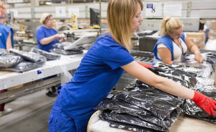 W przemyśle zagościła deflacja