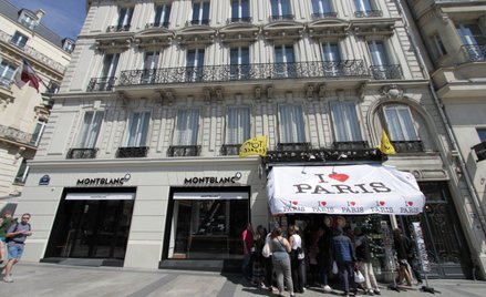 Francuski biznes ma oszczędzać energię. Nowe przepisy dla sklepów