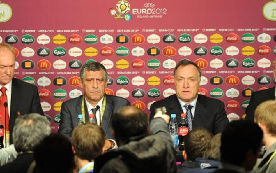 Franciszek Smuda, Fernando Santos (Grecja), Dick Advocaat (Rosja), Michal Bilek (Czechy). Po losowan