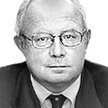 ekonomista i członek rad nadzorczych spółek notowanych na GPW